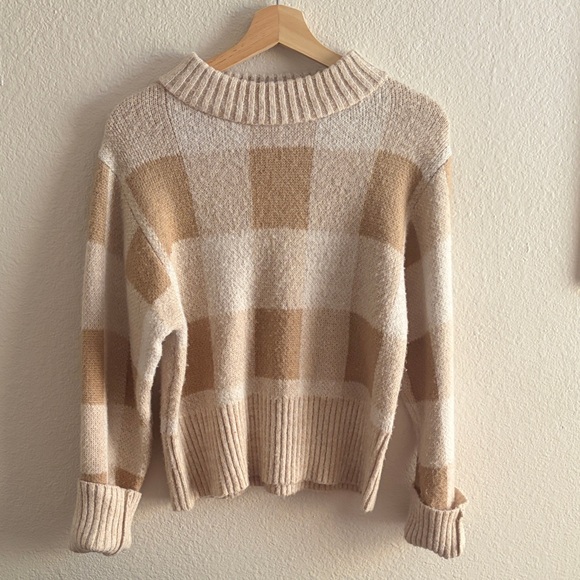 Sweaters - Cozy Cream & Tan Checkered Women's Sweater